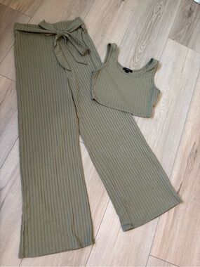 Forever 21 Olive Ribbed Wide-Leg Pants with Tie Waist and Matching Crop Top Set